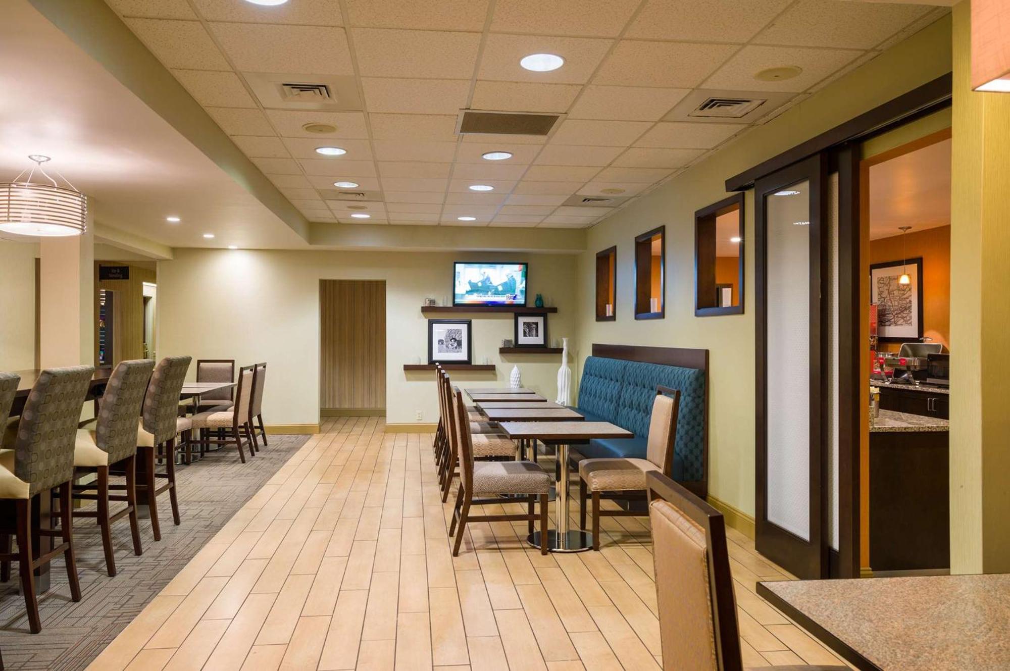 Hampton Inn Danville Eksteriør bilde